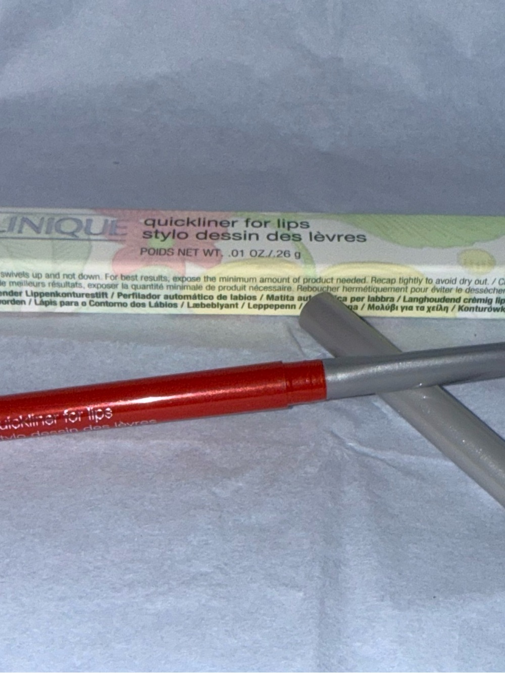 Clinique Lip Liner Pencil in Bright Red